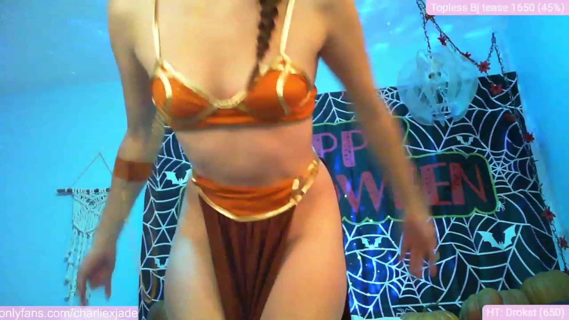 Gallery image thumbnail from Charliexjade's myfreecams stream on, 10/22/2023, 04:10 image 3 of 20