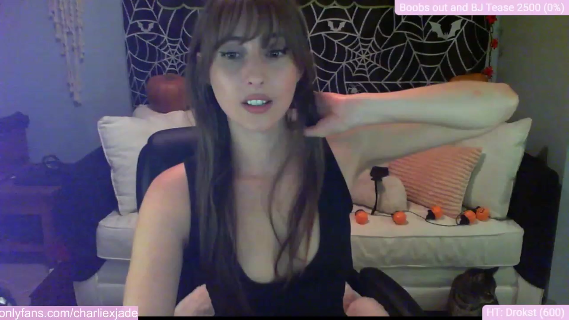 Gallery image thumbnail from Charliexjade's myfreecams stream on, 10/29/2023, 11:44 image 7 of 20