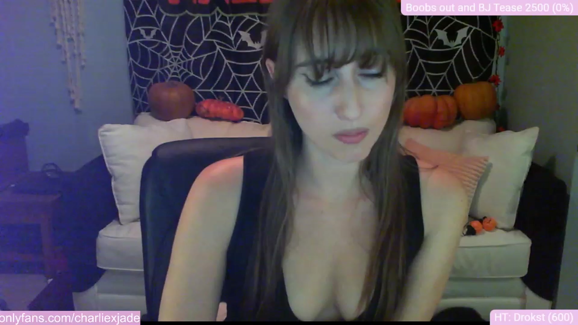 Gallery image thumbnail from Charliexjade's myfreecams stream on, 10/29/2023, 11:44 image 19 of 20