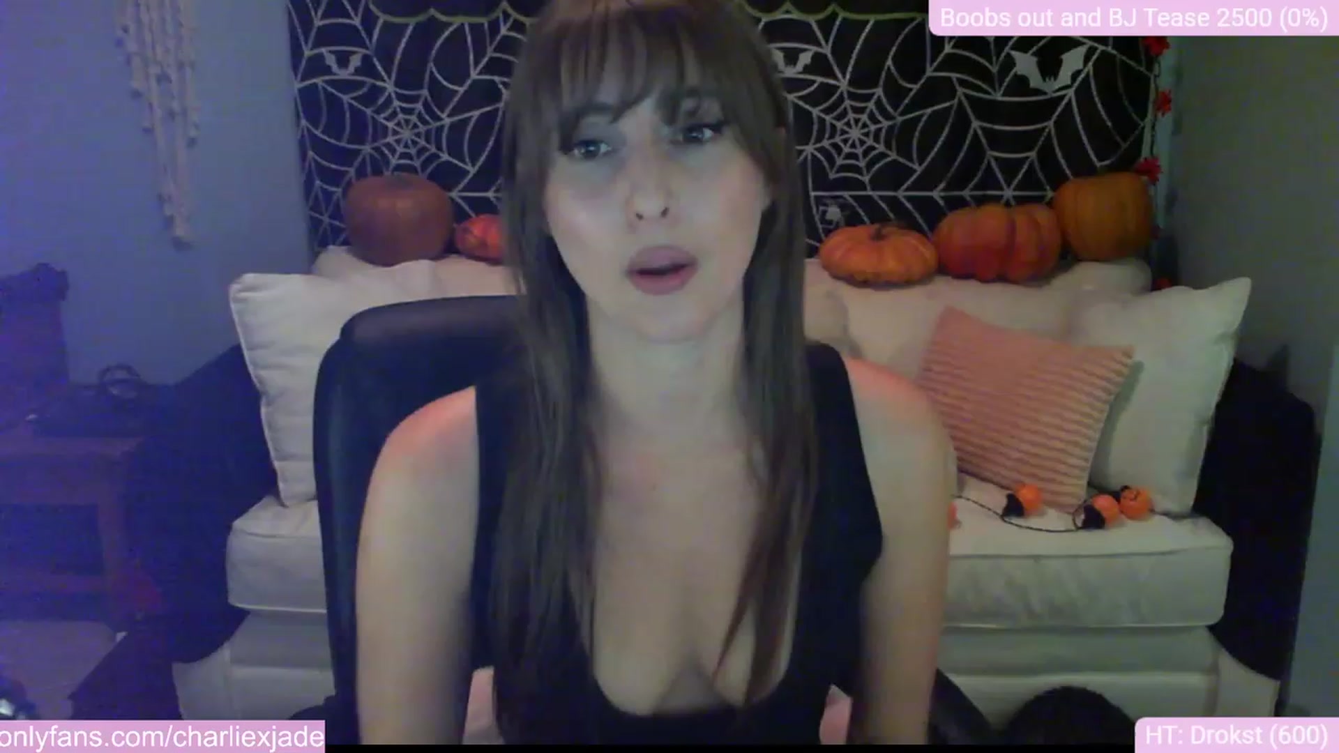 Gallery image thumbnail from Charliexjade's myfreecams stream on, 10/29/2023, 11:44 image 8 of 20