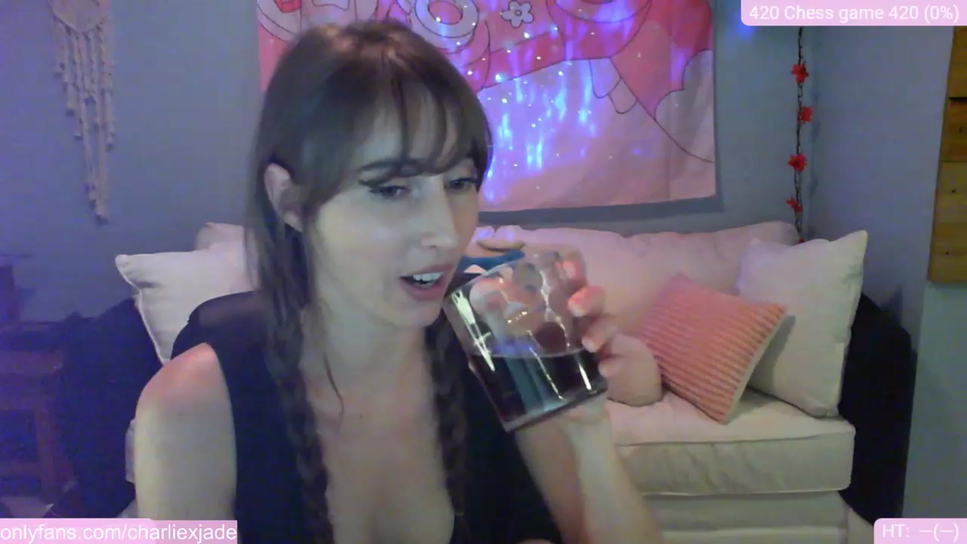 Gallery image thumbnail from Charliexjade's myfreecams stream on, 11/18/2023, 02:24 image 12 of 20