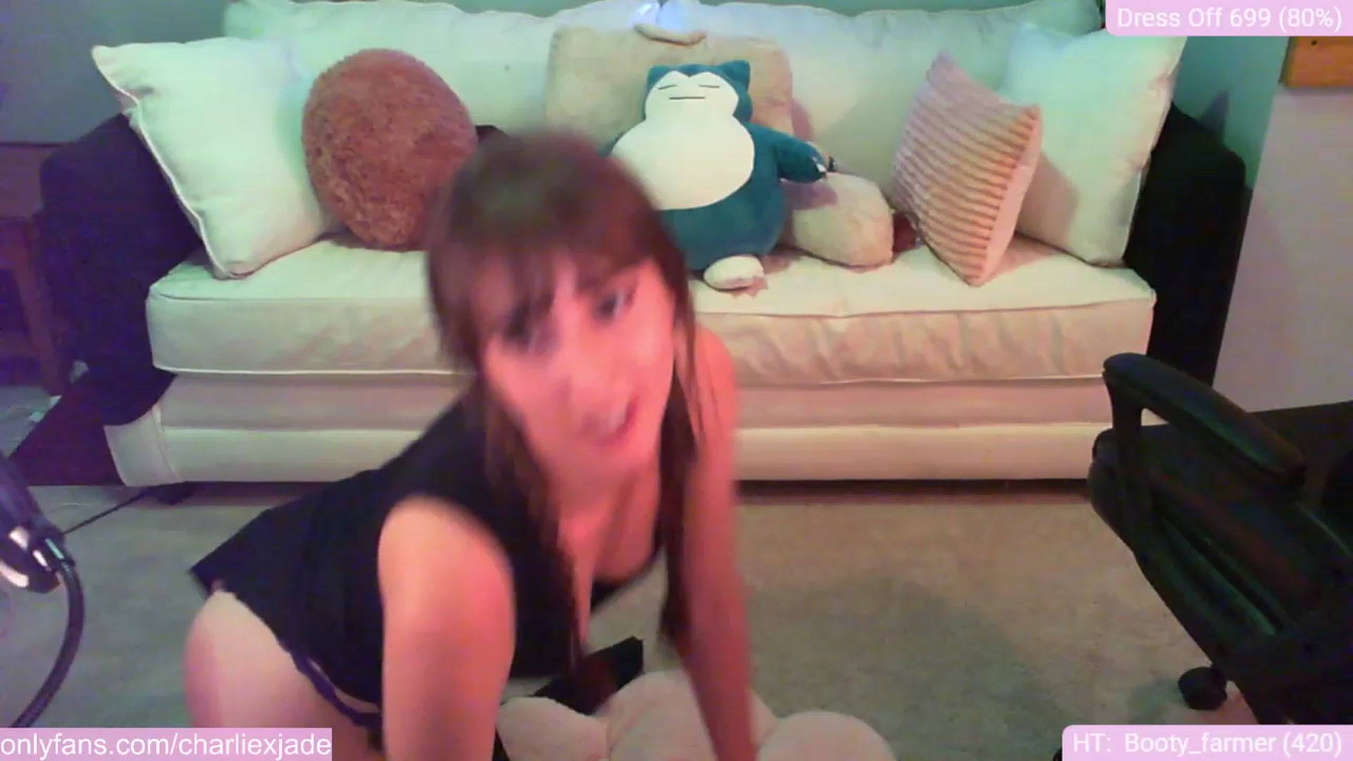 Gallery image thumbnail from Charliexjade's myfreecams stream on, 12/01/2023, 07:01 image 2 of 20