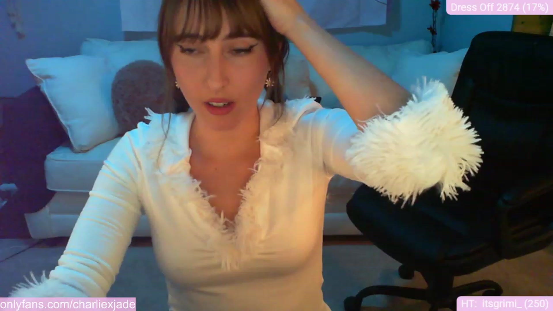 Gallery image thumbnail from Charliexjade's myfreecams stream on, 12/04/2023, 03:57 image 19 of 20