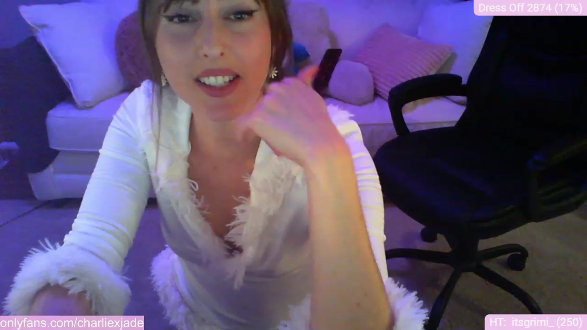 Gallery image thumbnail from Charliexjade's myfreecams stream on, 12/04/2023, 03:57 image 14 of 20