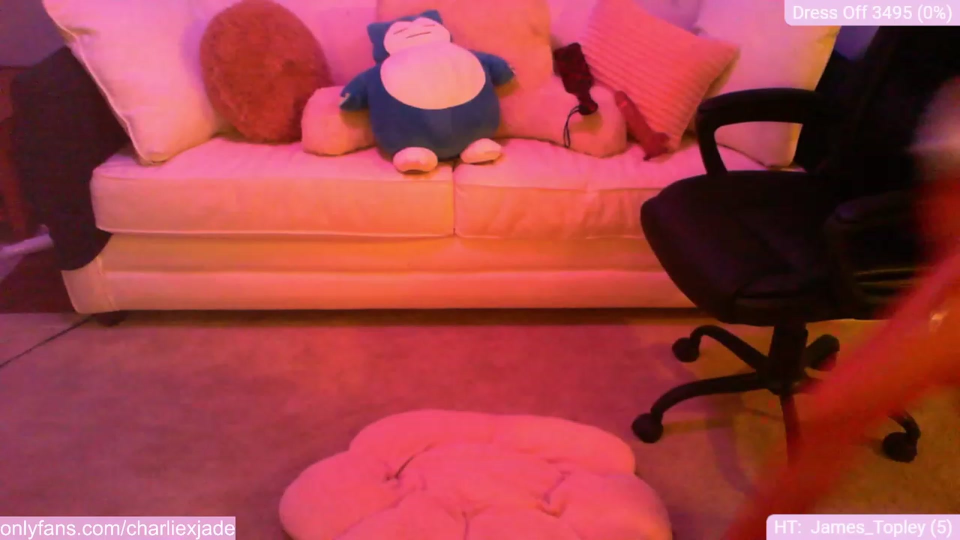 Gallery image thumbnail from Charliexjade's myfreecams stream on, 12/07/2023, 03:47 image 9 of 20