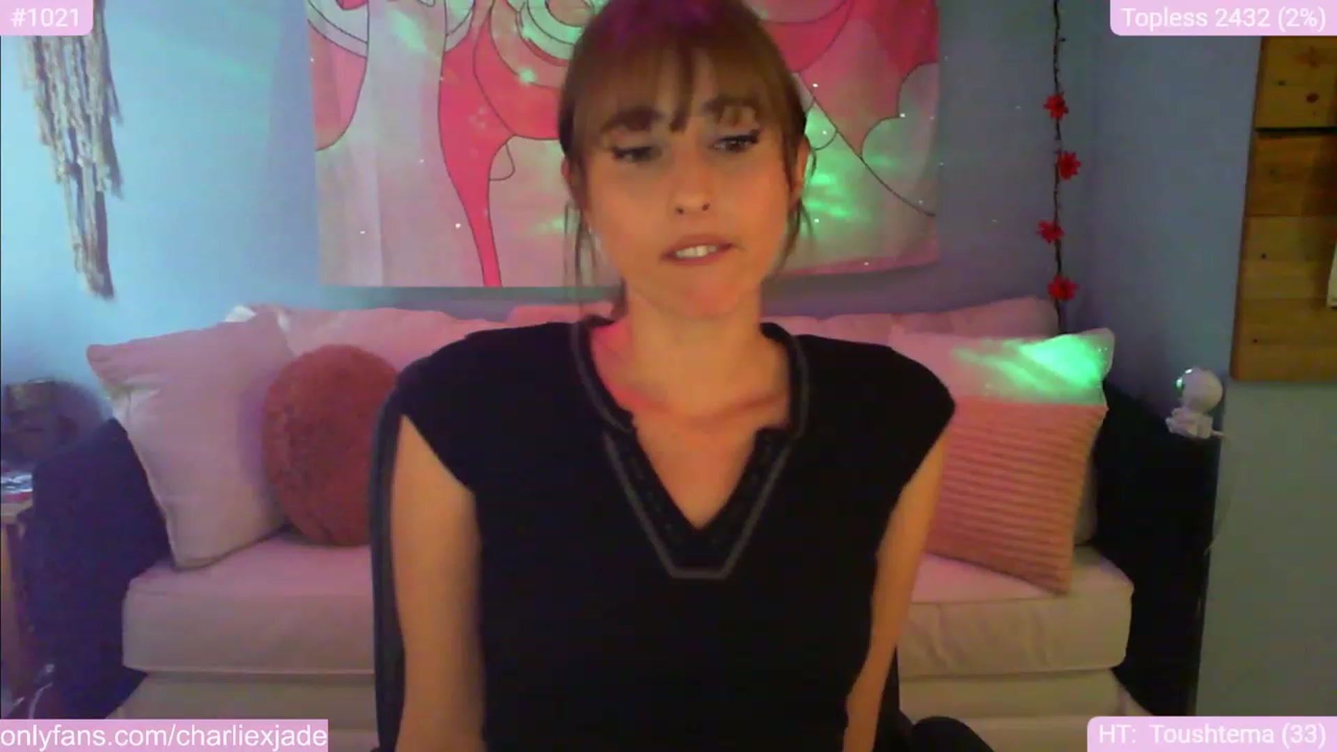 Gallery image thumbnail from Charliexjade's myfreecams stream on, 01/08/2024, 18:03 image 2 of 20
