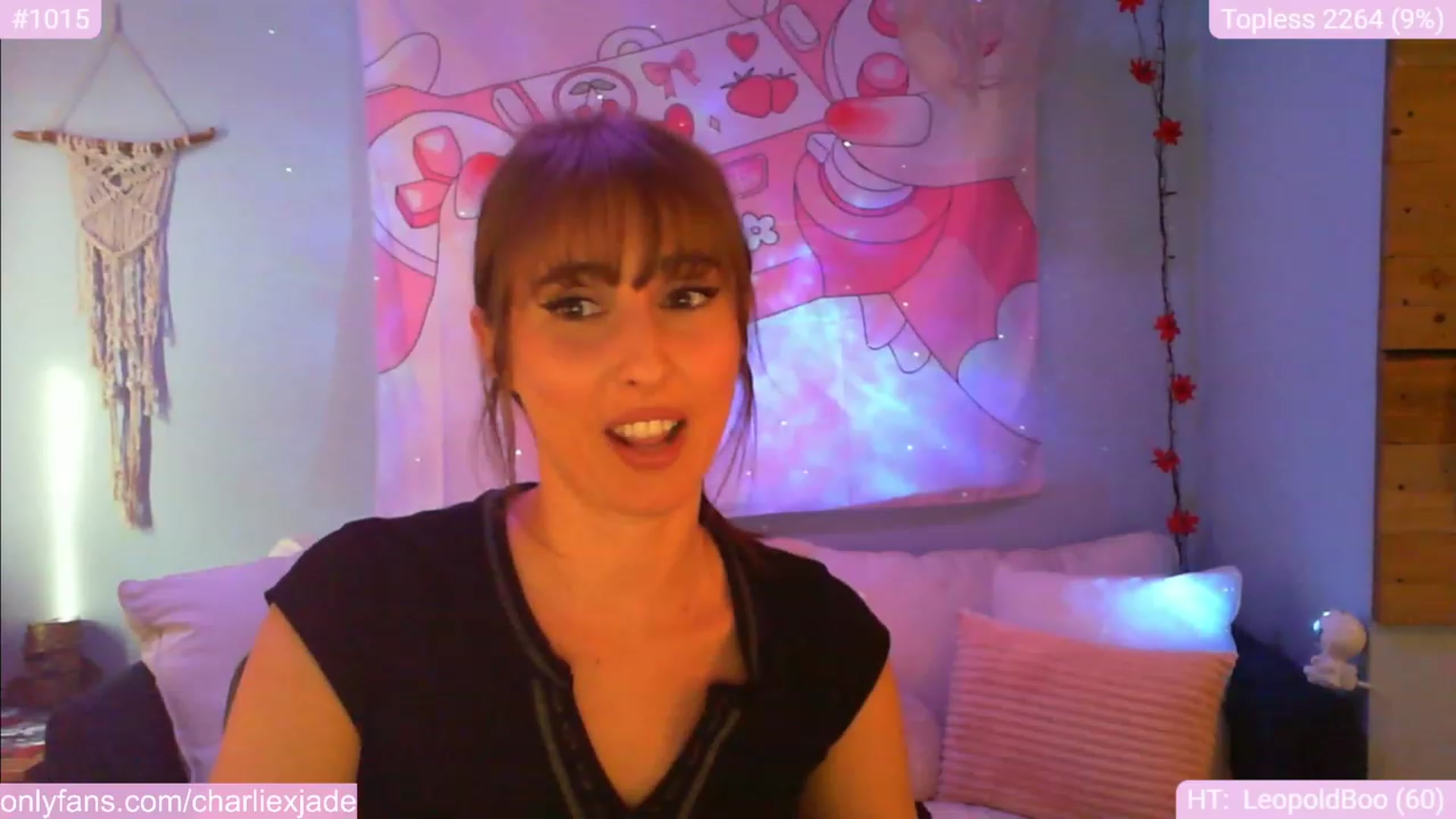 Gallery image thumbnail from Charliexjade's myfreecams stream on, 01/08/2024, 18:03 image 20 of 20