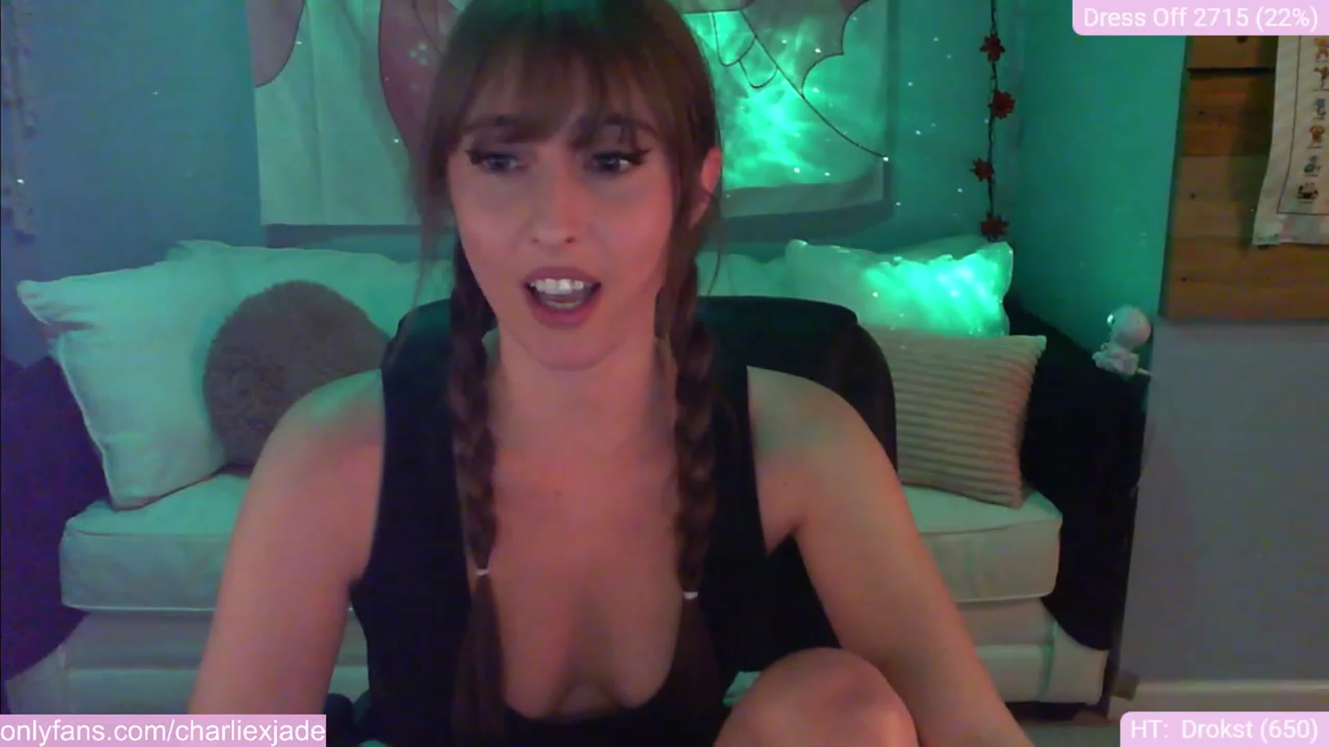 Gallery image thumbnail from Charliexjade's myfreecams stream on, 01/13/2024, 03:08 image 12 of 20