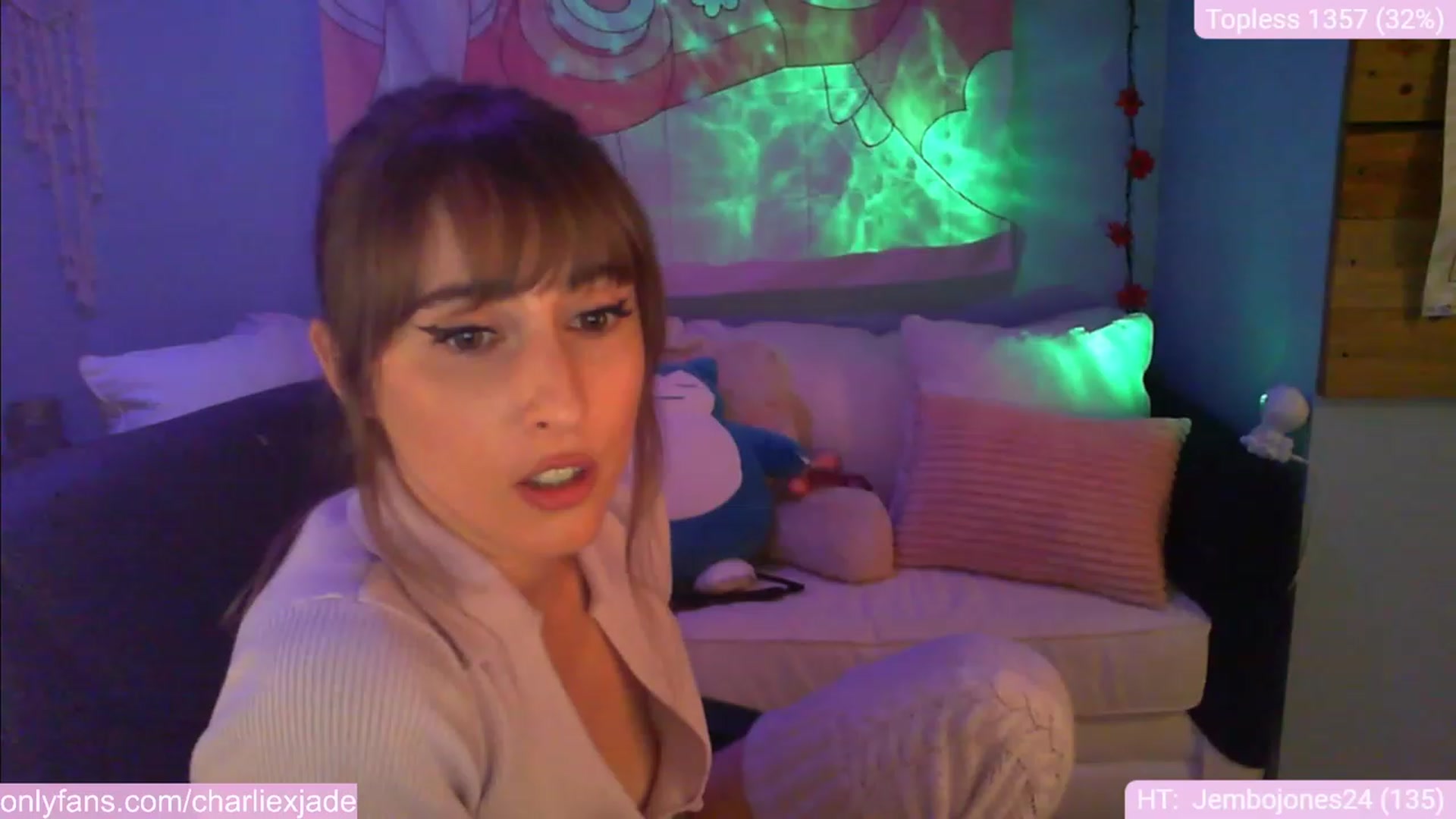 Gallery image thumbnail from Charliexjade's myfreecams stream on, 01/13/2024, 23:21 image 16 of 20