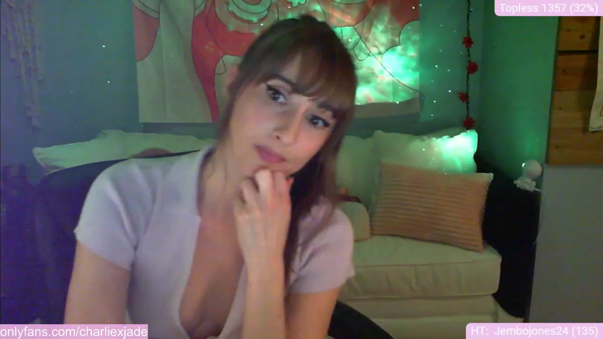 Gallery image thumbnail from Charliexjade's myfreecams stream on, 01/13/2024, 23:21 image 18 of 20