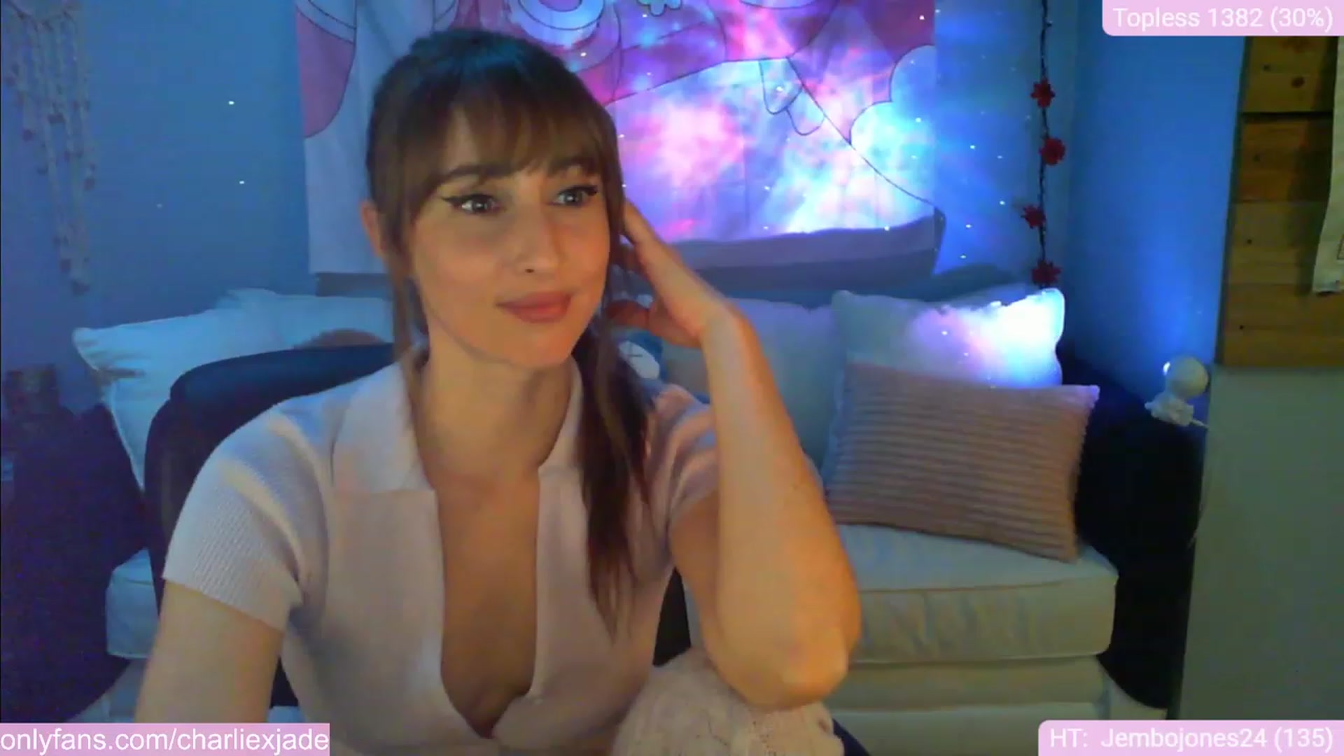 Gallery image thumbnail from Charliexjade's myfreecams stream on, 01/13/2024, 23:21 image 15 of 20