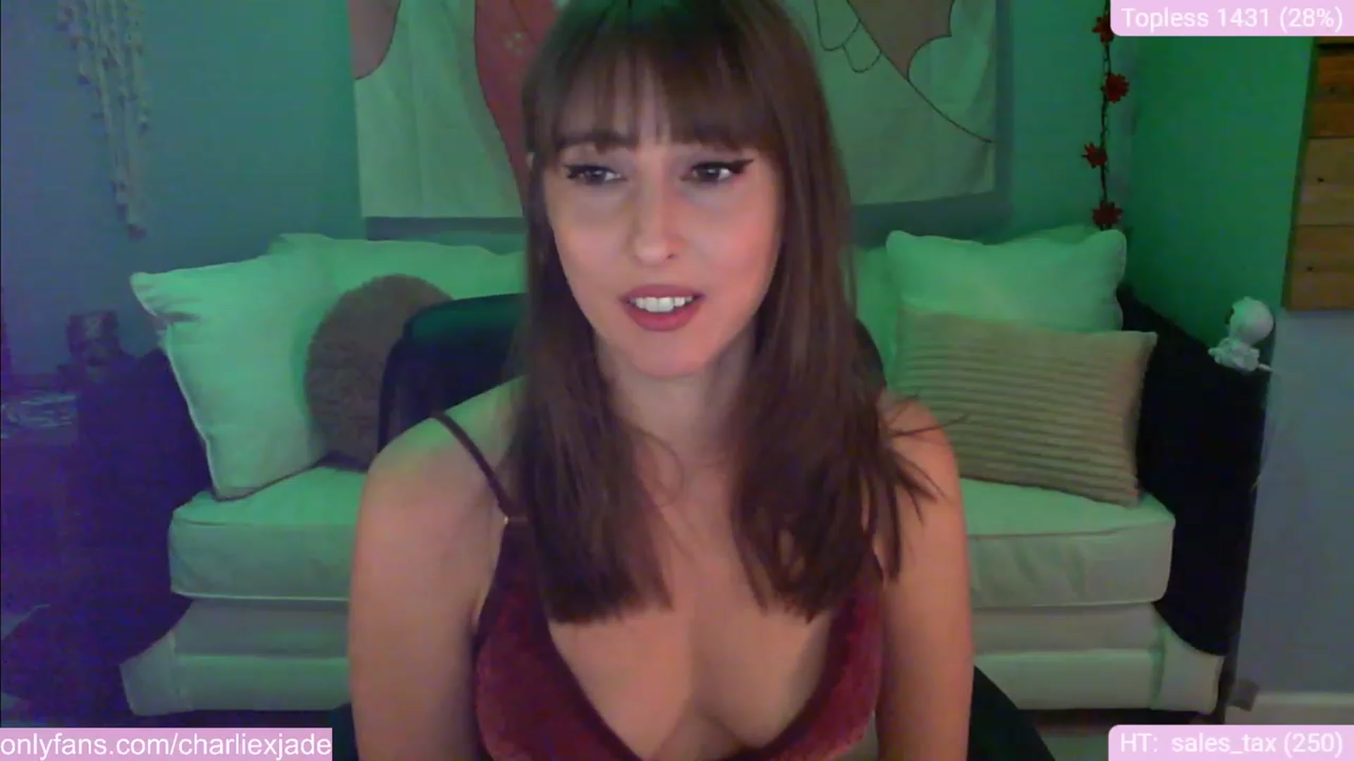 Gallery image thumbnail from Charliexjade's myfreecams stream on, 01/16/2024, 05:17 image 6 of 20