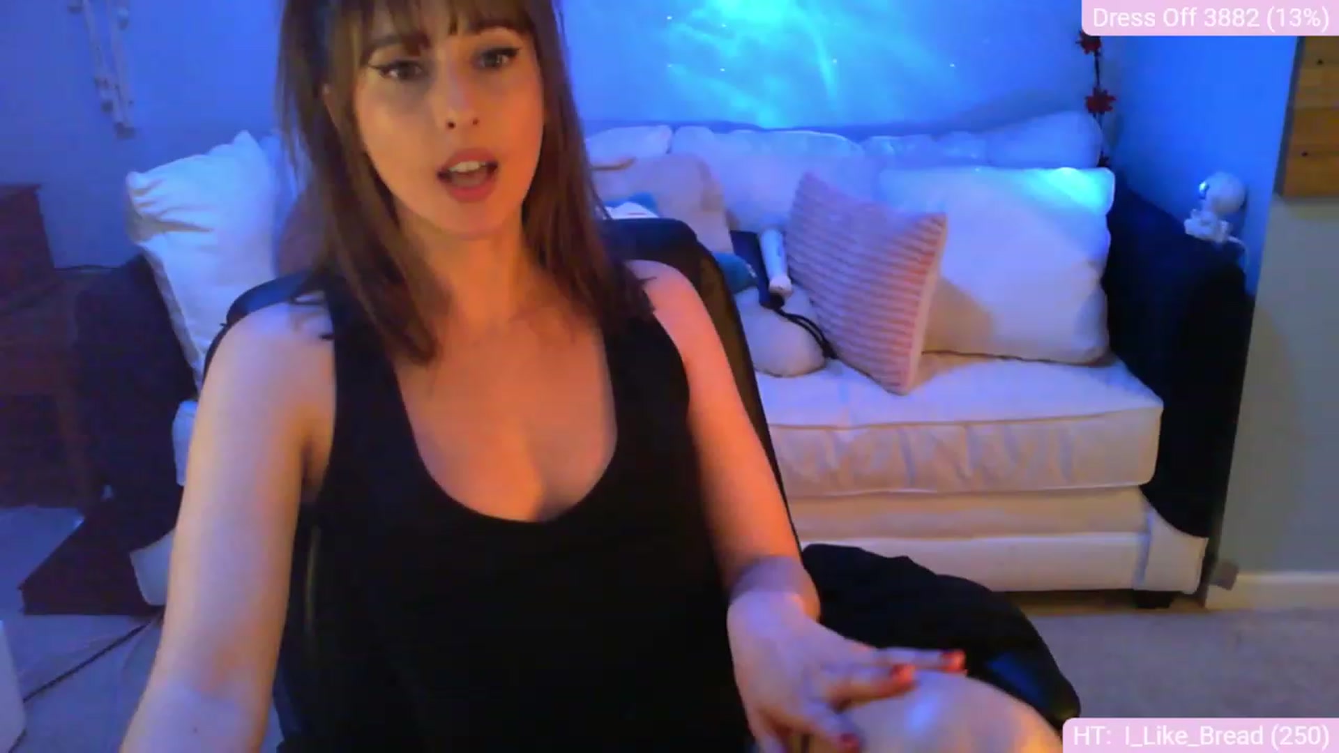 Gallery image thumbnail from Charliexjade's myfreecams stream on, 02/17/2024, 04:54 image 16 of 20