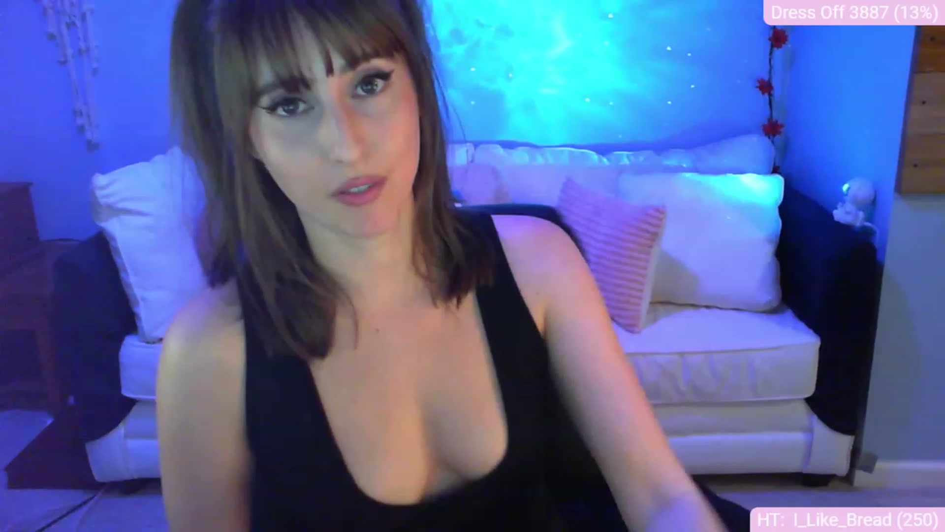 Gallery image thumbnail from Charliexjade's myfreecams stream on, 02/17/2024, 04:54 image 14 of 20