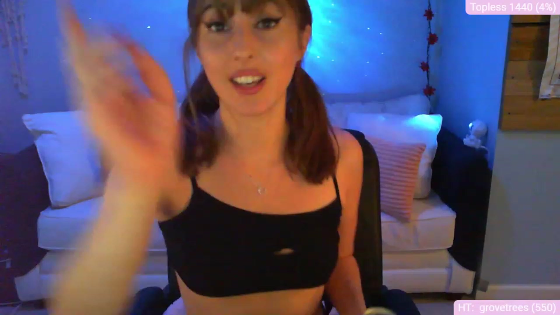 Gallery image thumbnail from Charliexjade's myfreecams stream on, 03/01/2024, 21:22 image 8 of 20