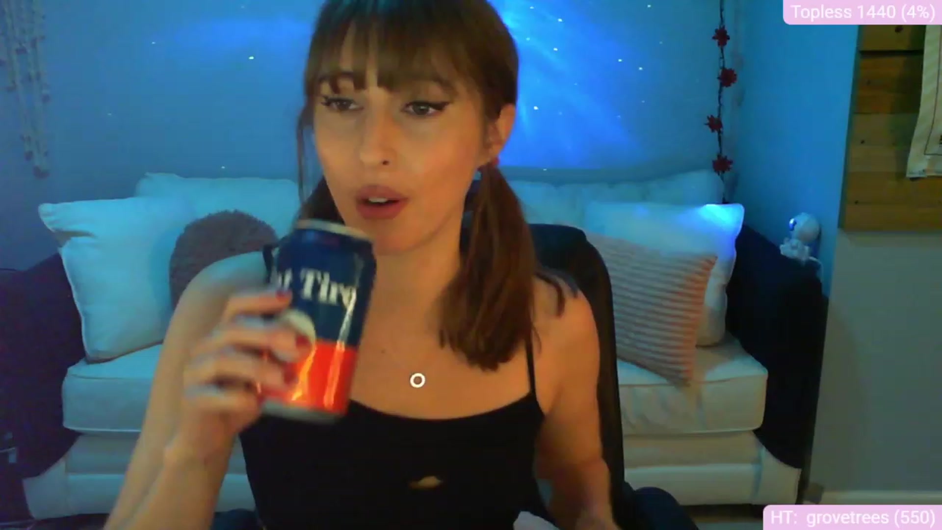 Gallery image thumbnail from Charliexjade's myfreecams stream on, 03/01/2024, 21:22 image 10 of 20
