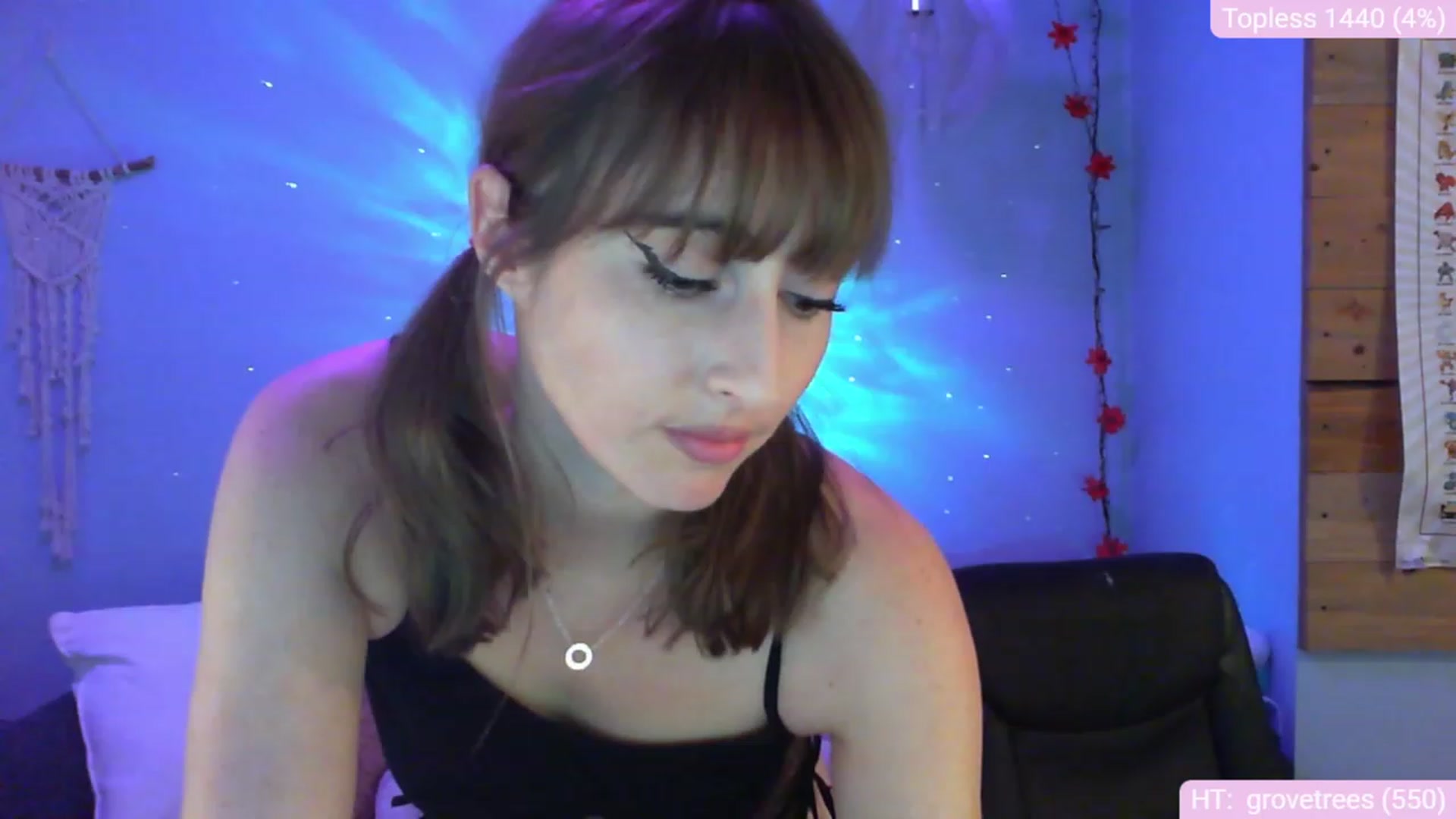 Gallery image thumbnail from Charliexjade's myfreecams stream on, 03/01/2024, 21:22 image 6 of 20