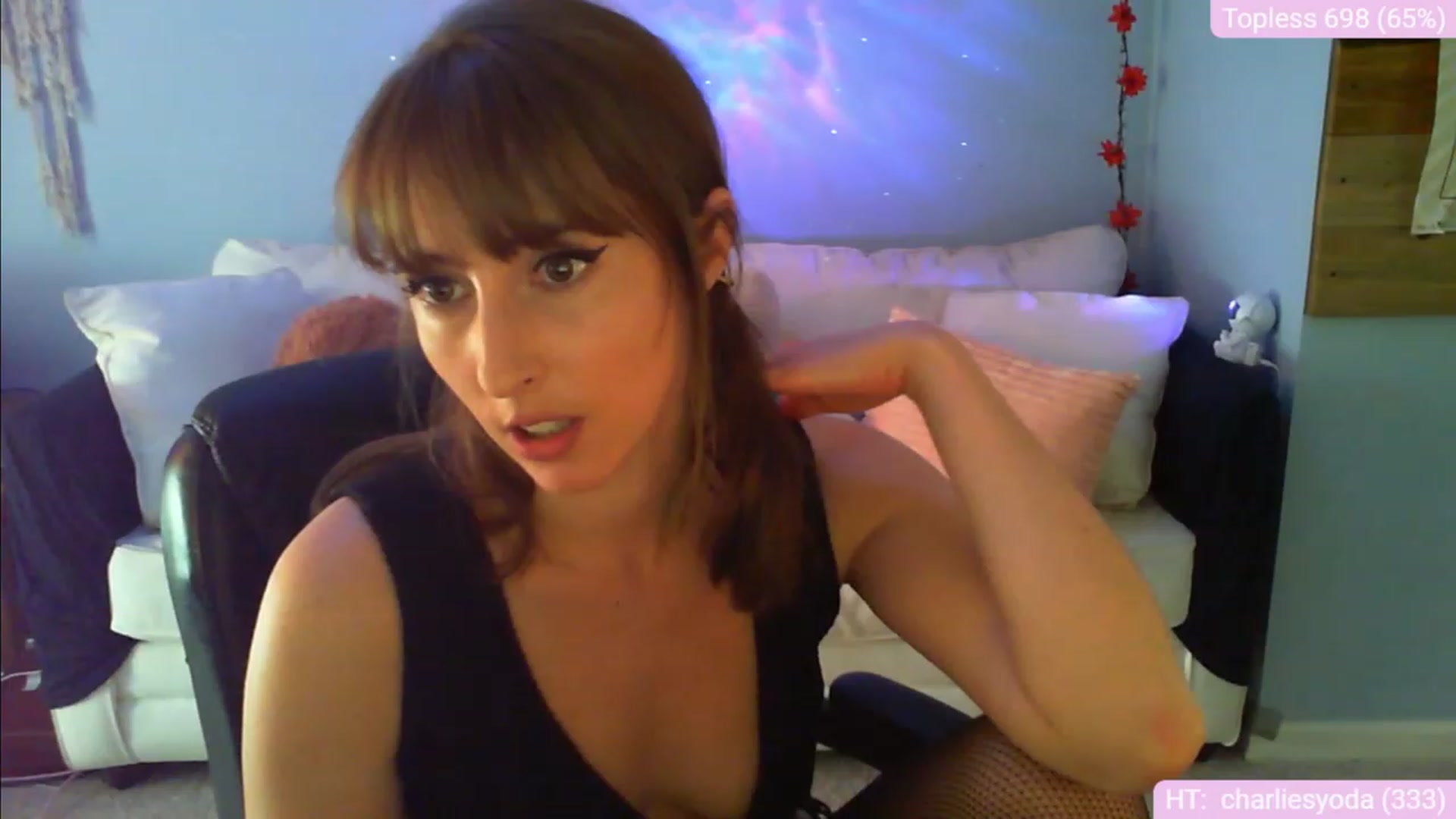 Gallery image thumbnail from Charliexjade's myfreecams stream on, 03/02/2024, 21:38 image 20 of 20