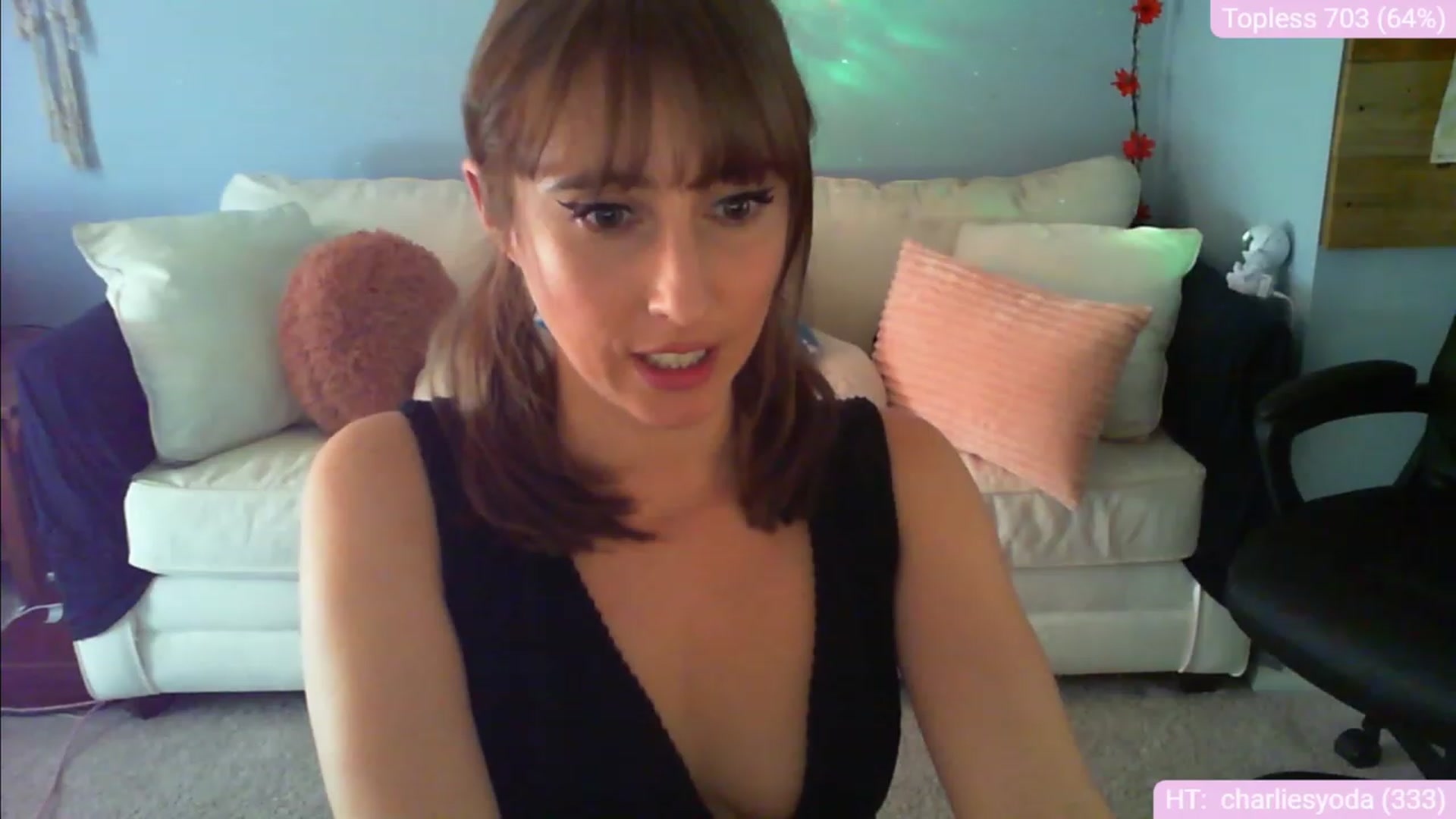 Gallery image thumbnail from Charliexjade's myfreecams stream on, 03/02/2024, 21:38 image 13 of 20