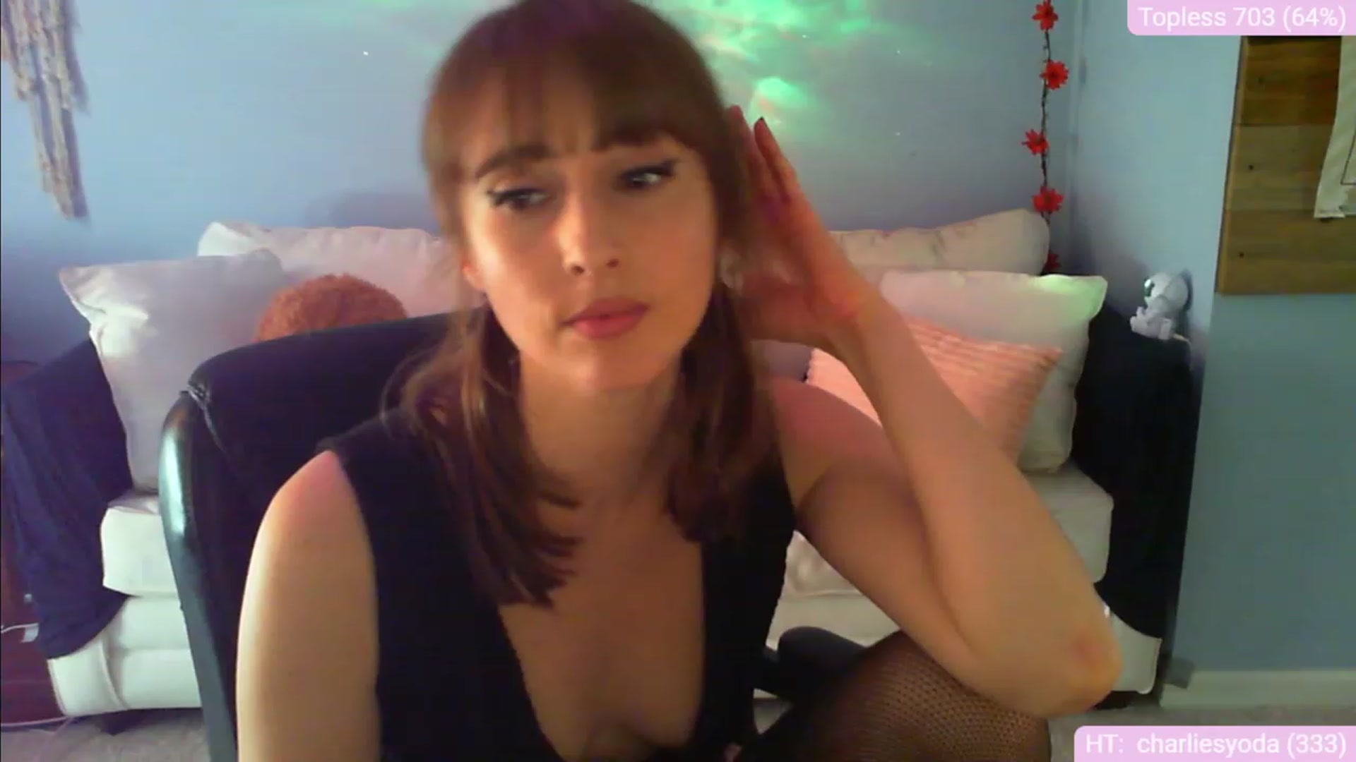 Gallery image thumbnail from Charliexjade's myfreecams stream on, 03/02/2024, 21:38 image 17 of 20
