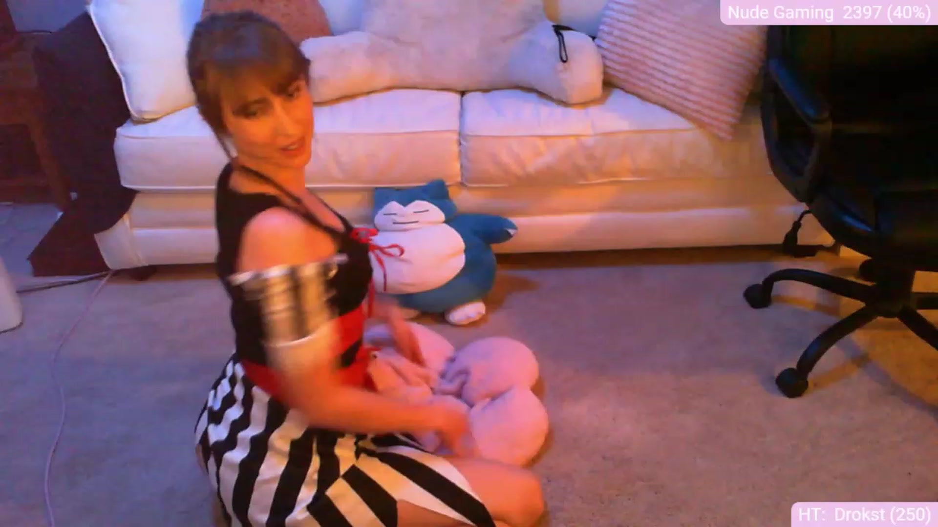 Gallery image thumbnail from Charliexjade's myfreecams stream on, 03/04/2024, 04:08 image 5 of 20