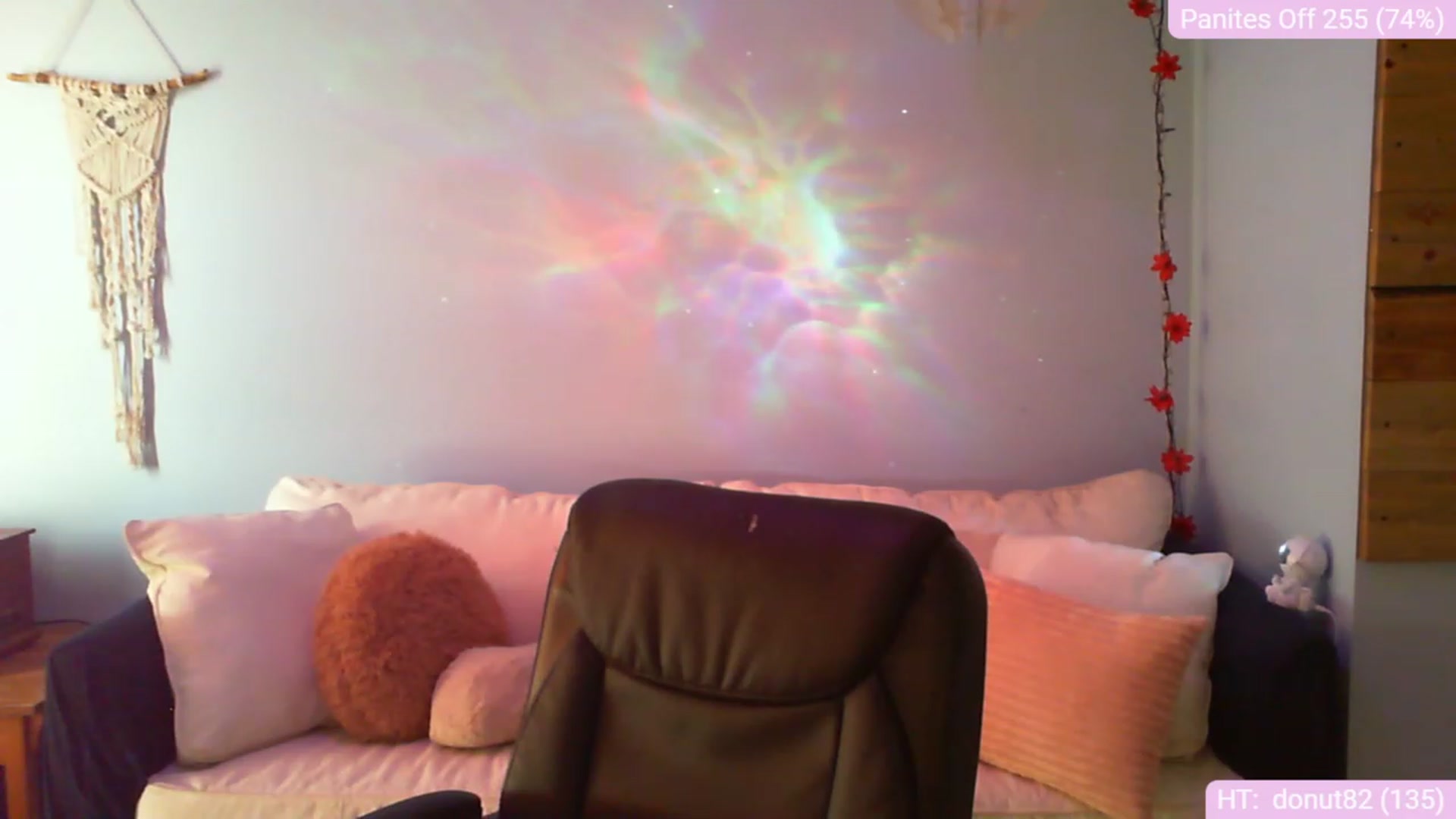 Gallery image thumbnail from Charliexjade's myfreecams stream on, 03/10/2024, 22:13 image 18 of 20