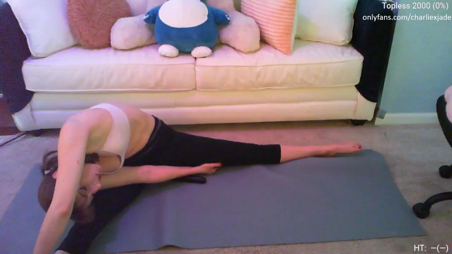 Gallery image thumbnail from Charliexjade's myfreecams stream on, 03/15/2024, 20:05 image 5 of 20