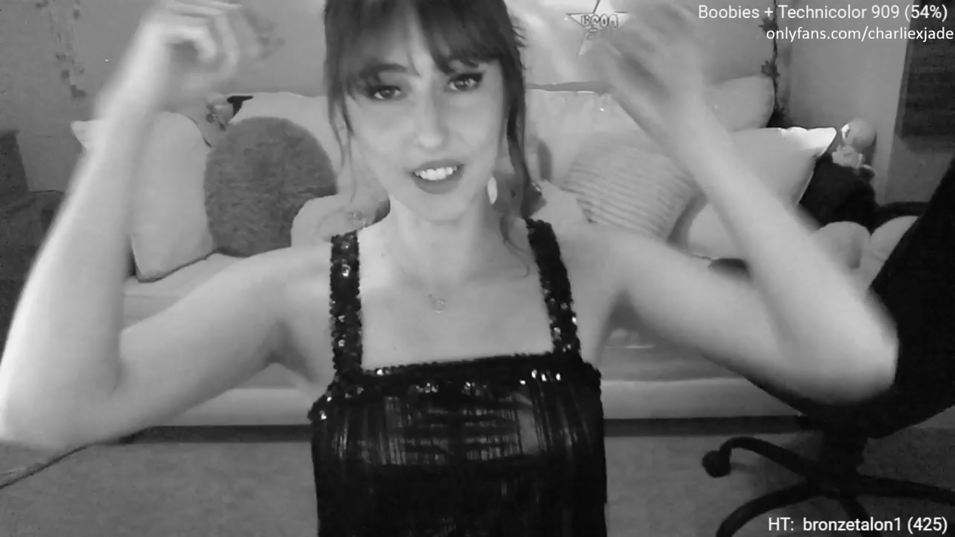 Gallery image thumbnail from Charliexjade's myfreecams stream on, 03/23/2024, 02:56 image 11 of 20