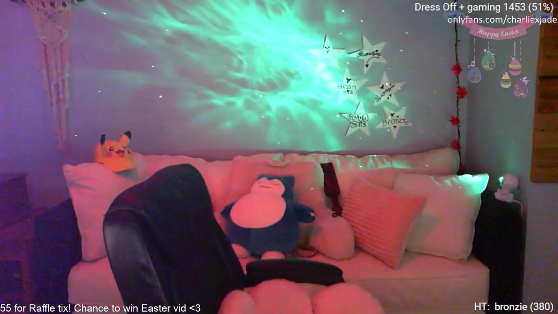 Gallery image thumbnail from Charliexjade's myfreecams stream on, 04/01/2024, 24:01 image 16 of 20