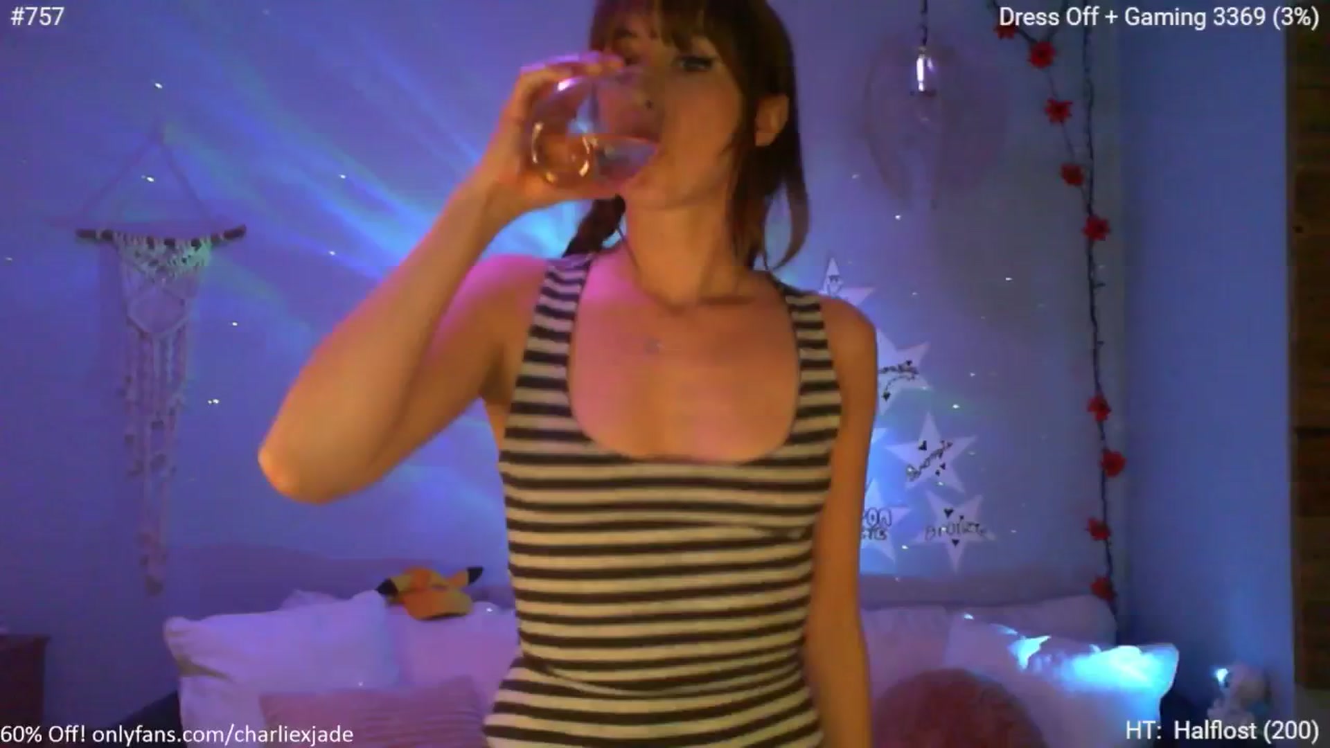 Gallery image thumbnail from Charliexjade's myfreecams stream on, 04/22/2024, 01:57 image 3 of 20