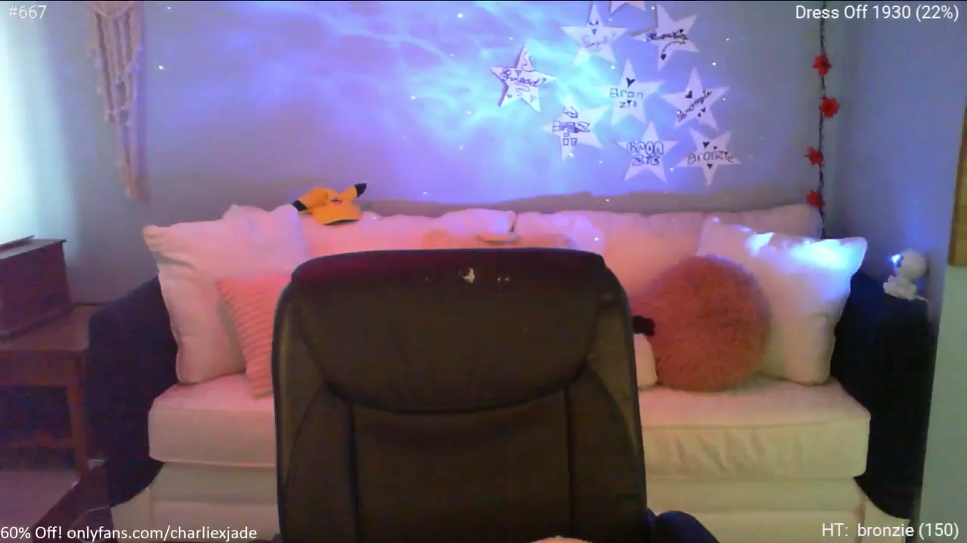 Gallery image thumbnail from Charliexjade's myfreecams stream on, 04/24/2024, 19:42 image 3 of 20