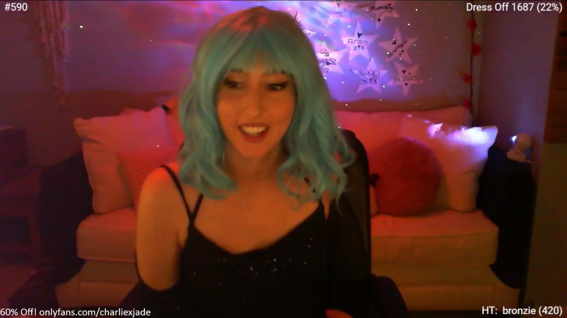 Gallery image thumbnail from Charliexjade's myfreecams stream on, 04/28/2024, 05:01 image 1 of 20
