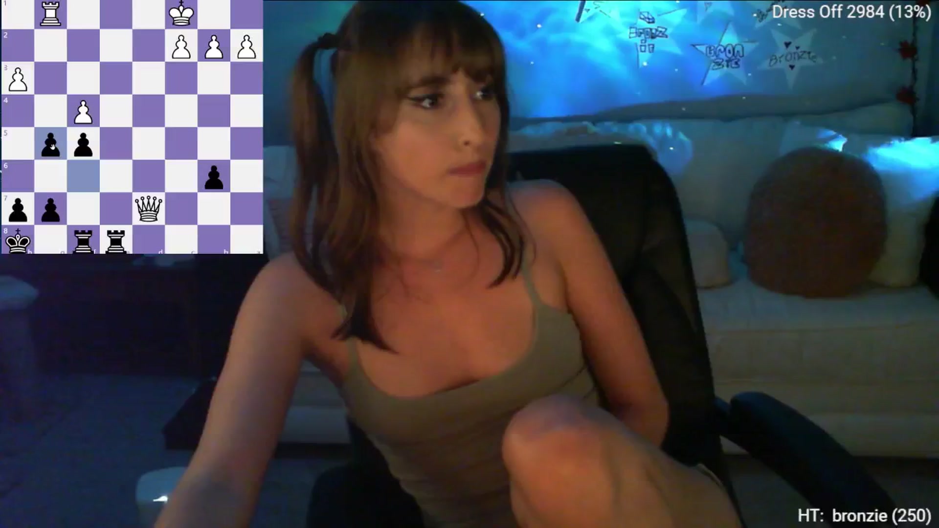 Gallery image thumbnail from Charliexjade's myfreecams stream on, 05/27/2024, 05:09 image 6 of 20