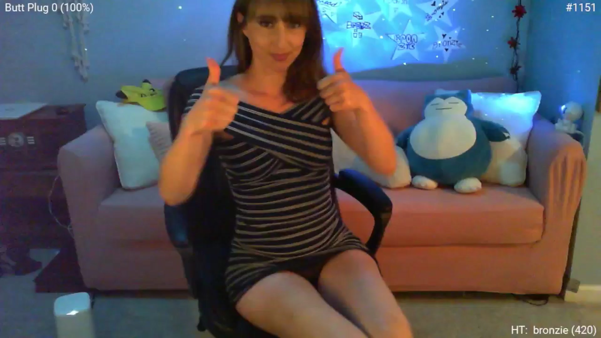 Gallery image thumbnail from Charliexjade's myfreecams stream on, 06/13/2024, 03:33 image 12 of 20