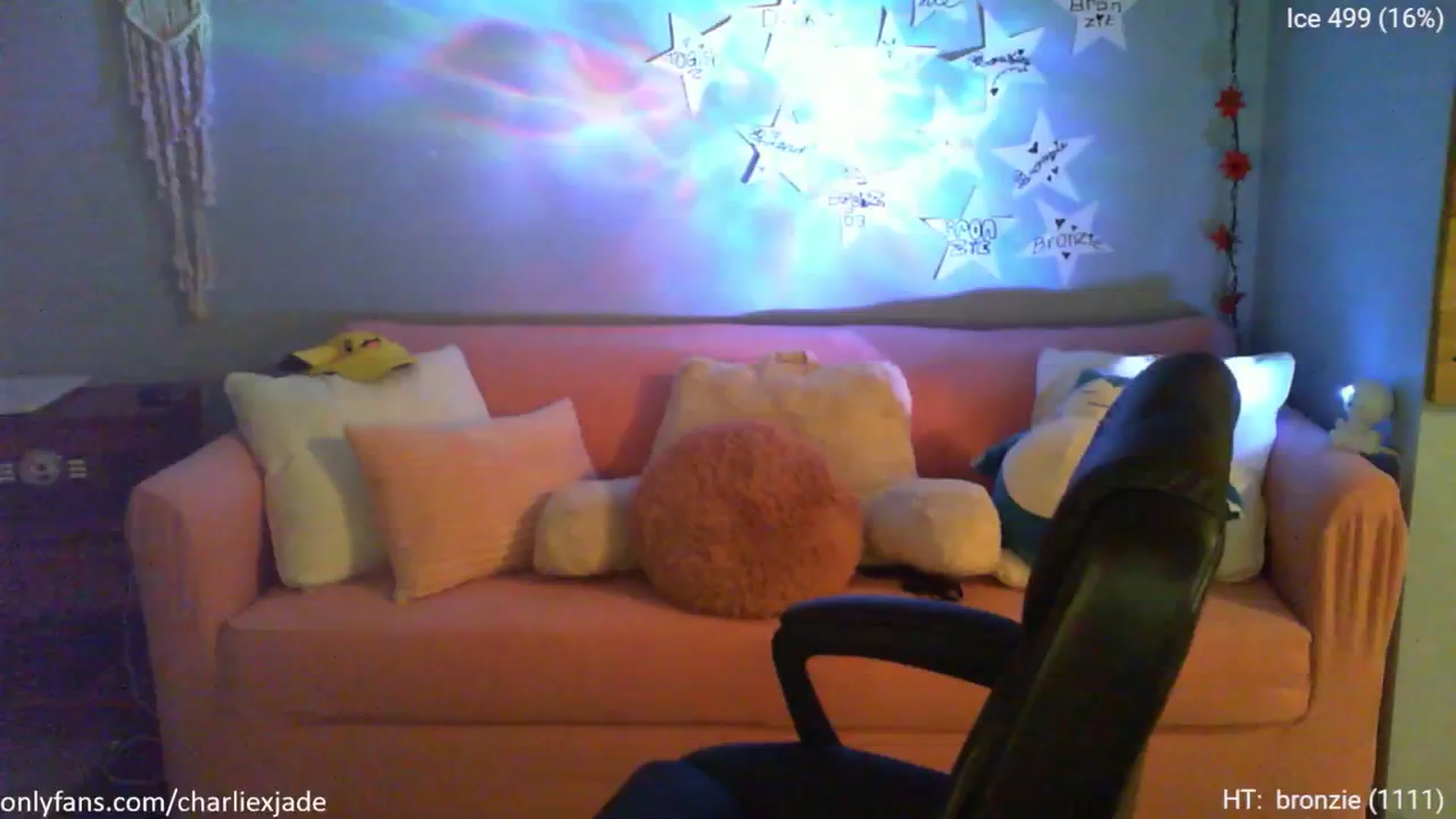 Gallery image thumbnail from Charliexjade's myfreecams stream on, 06/22/2024, 02:56 image 13 of 20