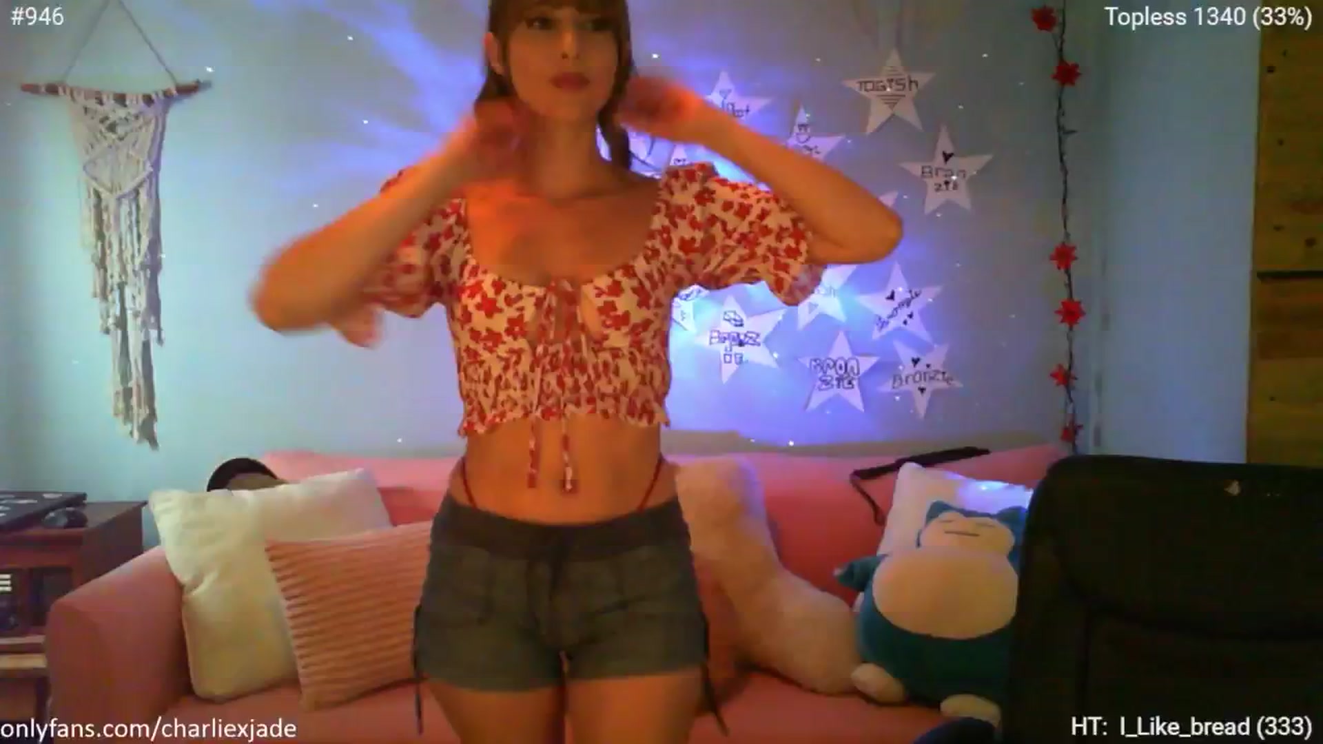 Gallery image thumbnail from Charliexjade's myfreecams stream on, 07/04/2024, 21:18 image 15 of 20