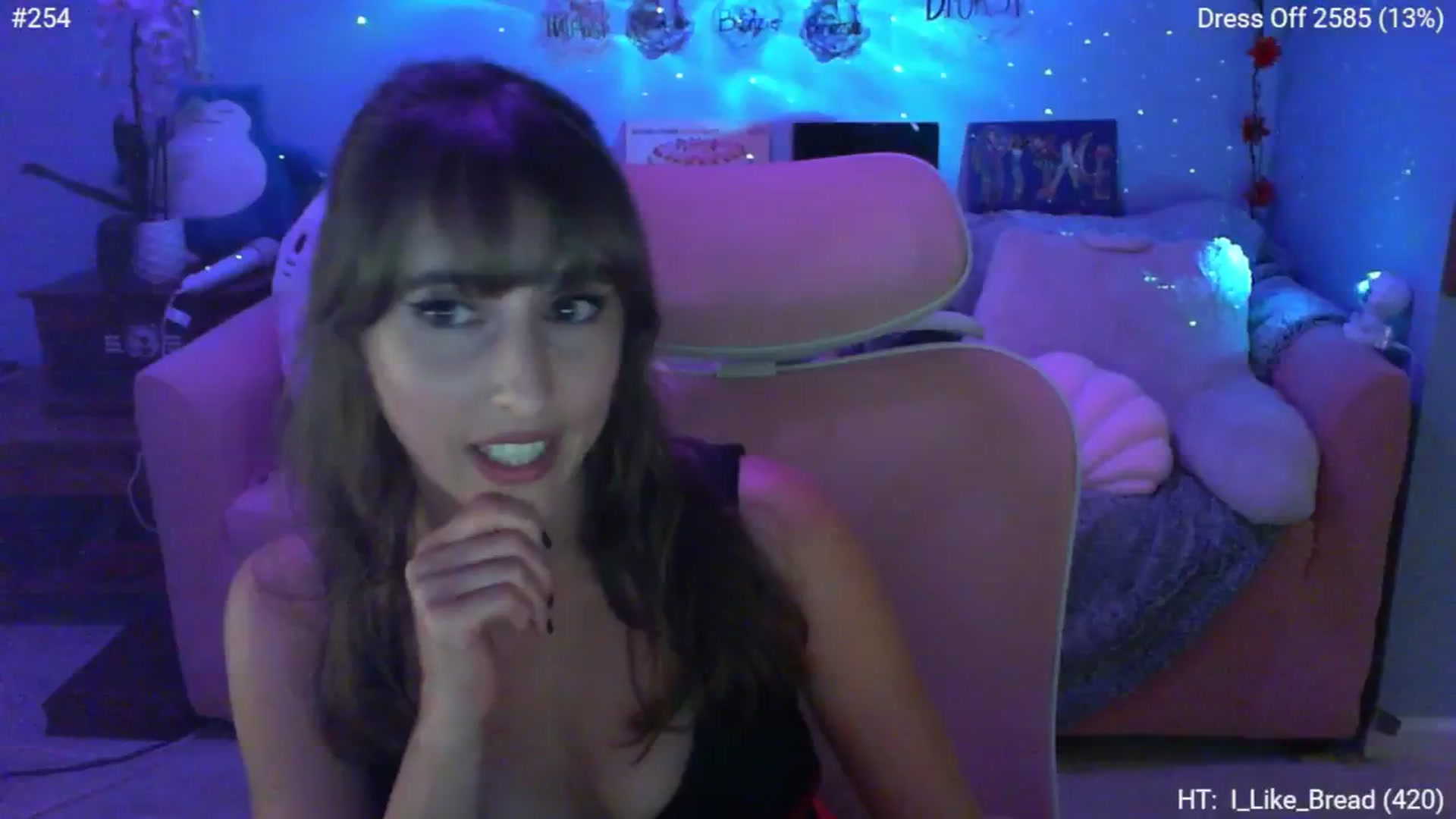 Gallery image thumbnail from Charliexjade's myfreecams stream on, 09/23/2024, 04:09 image 2 of 20