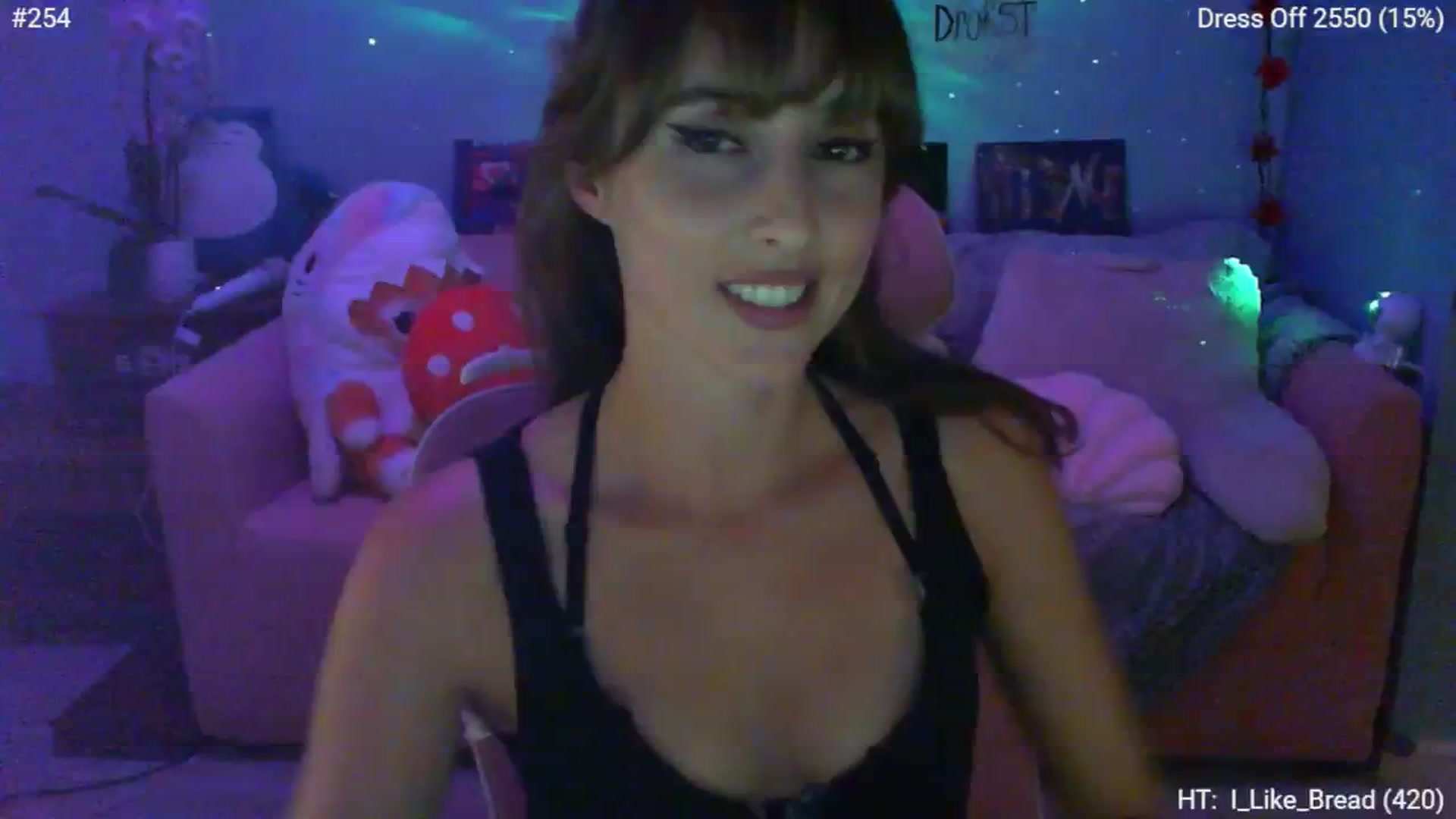 Gallery image thumbnail from Charliexjade's myfreecams stream on, 09/23/2024, 04:09 image 10 of 20
