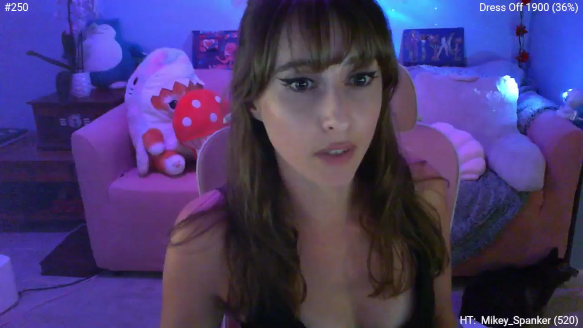 Gallery image thumbnail from Charliexjade's myfreecams stream on, 09/23/2024, 05:19 image 11 of 20