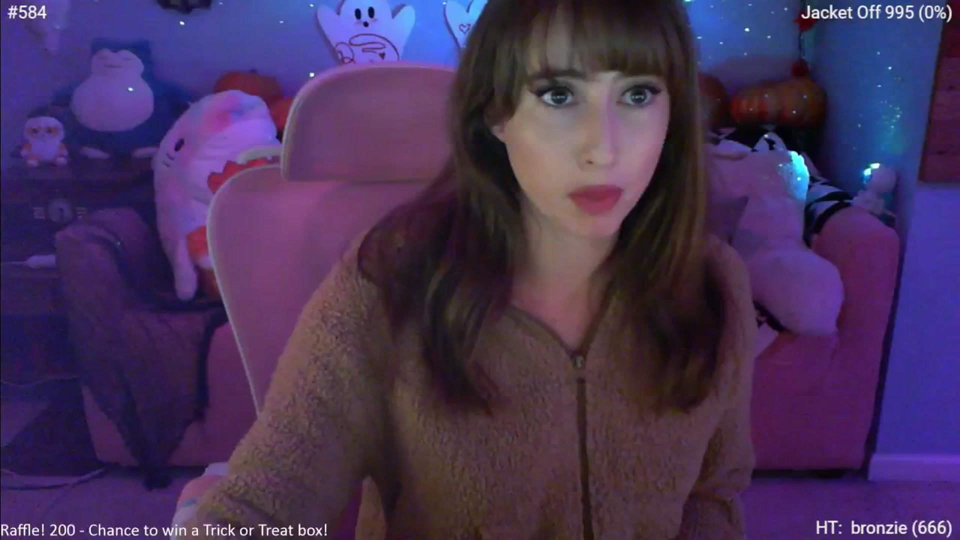 Gallery image thumbnail from Charliexjade's myfreecams stream on, 10/15/2024, 04:54 image 2 of 20