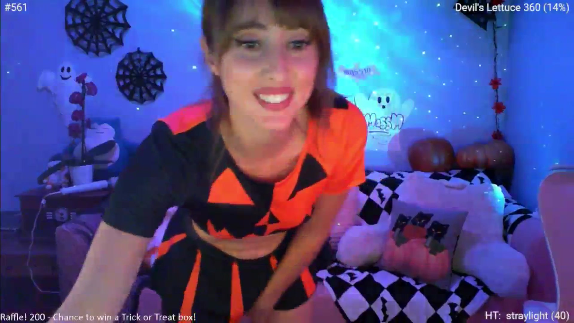 Gallery image thumbnail from Charliexjade's myfreecams stream on, 10/17/2024, 03:39 image 3 of 20