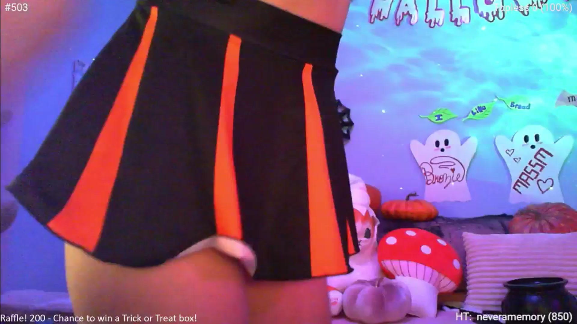 Gallery image thumbnail from Charliexjade's myfreecams stream on, 10/17/2024, 04:15 image 1 of 20