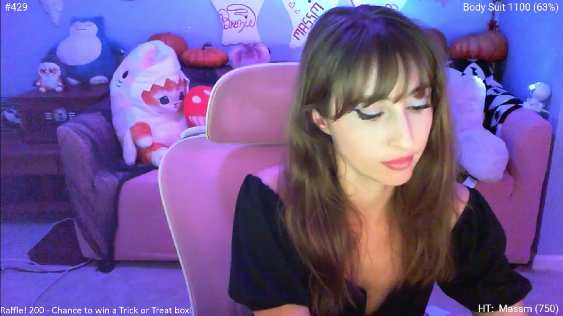 Gallery image thumbnail from Charliexjade's myfreecams stream on, 10/28/2024, 05:13 image 13 of 20
