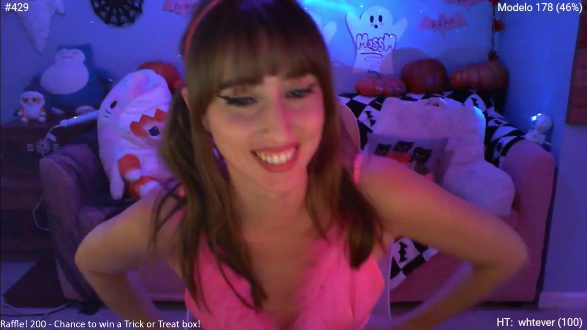 Gallery image thumbnail from Charliexjade's myfreecams stream on, 10/29/2024, 04:39 image 4 of 20
