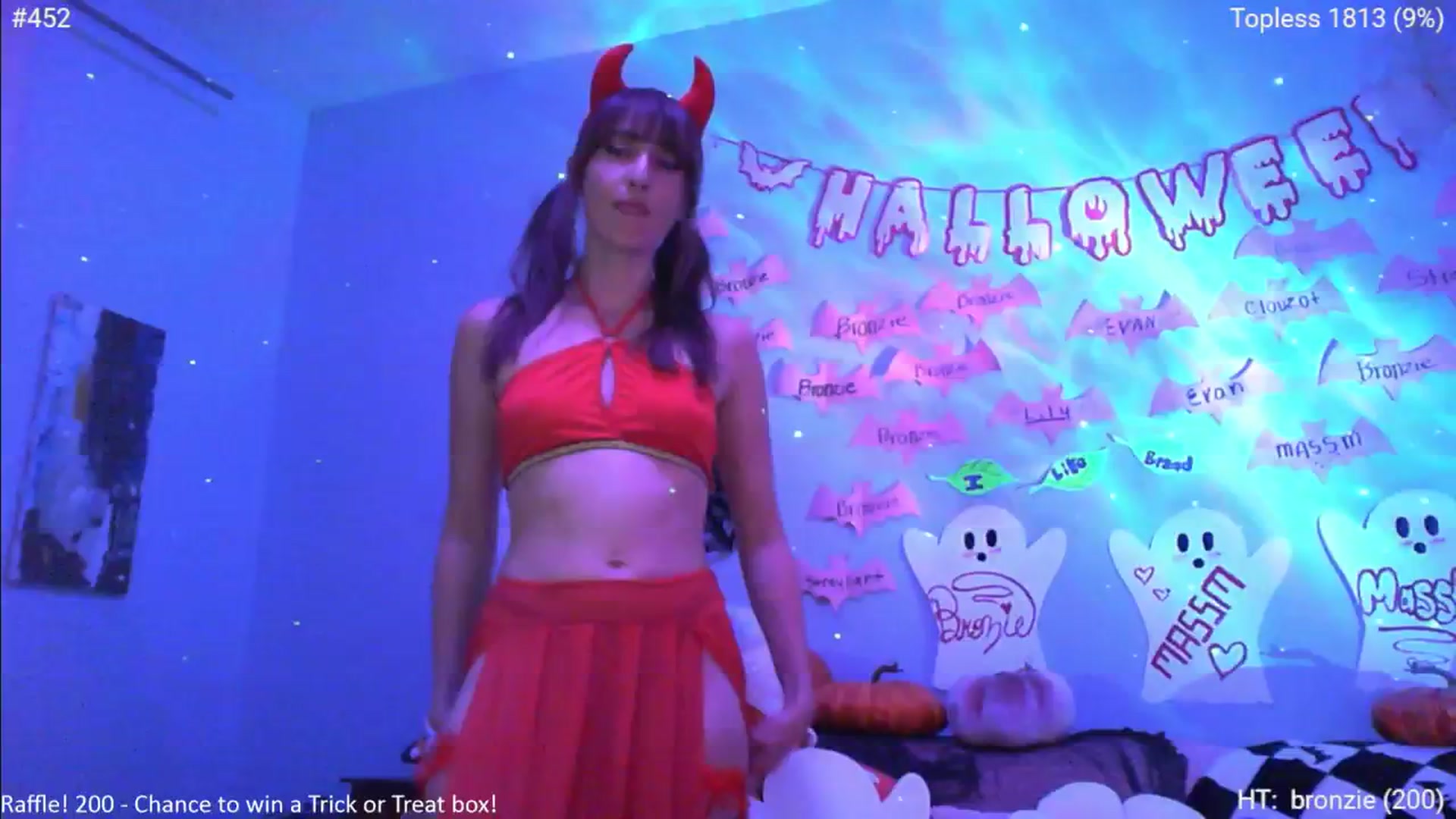 Gallery image thumbnail from Charliexjade's myfreecams stream on, 10/31/2024, 05:27 image 4 of 20
