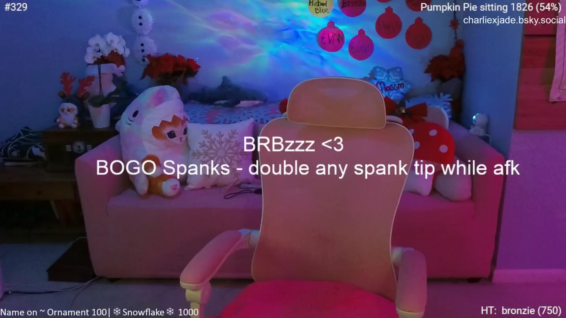 Gallery image thumbnail from Charliexjade's myfreecams stream on, 11/28/2024, 07:09 image 12 of 20
