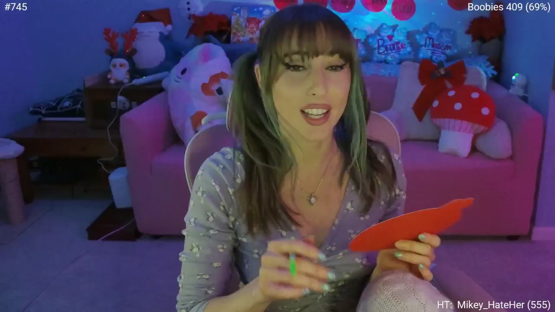Gallery image thumbnail from Charliexjade's myfreecams stream on, 12/10/2024, 06:16 image 2 of 20
