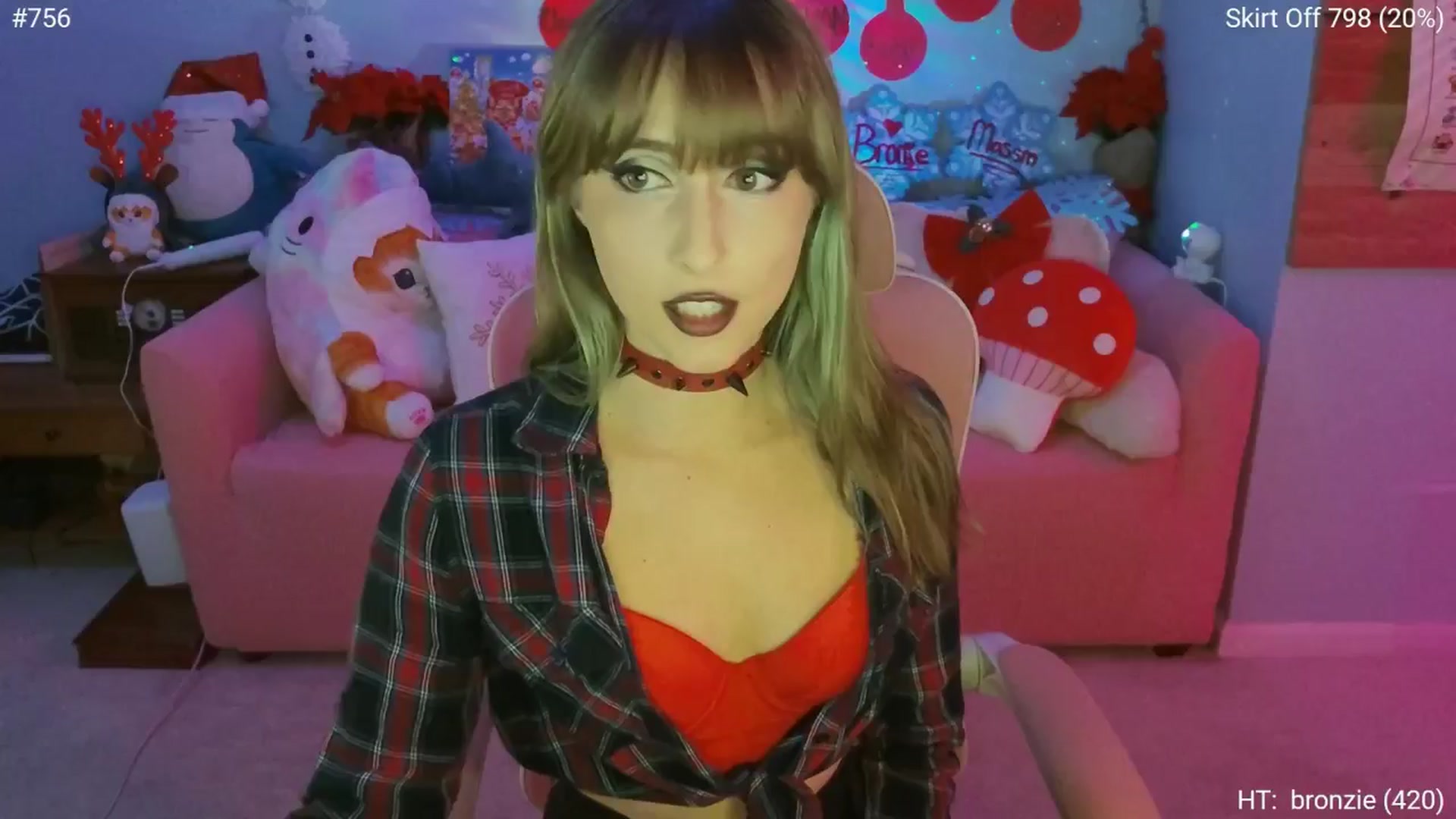 Gallery image thumbnail from Charliexjade's myfreecams stream on, 12/16/2024, 03:44 image 3 of 20