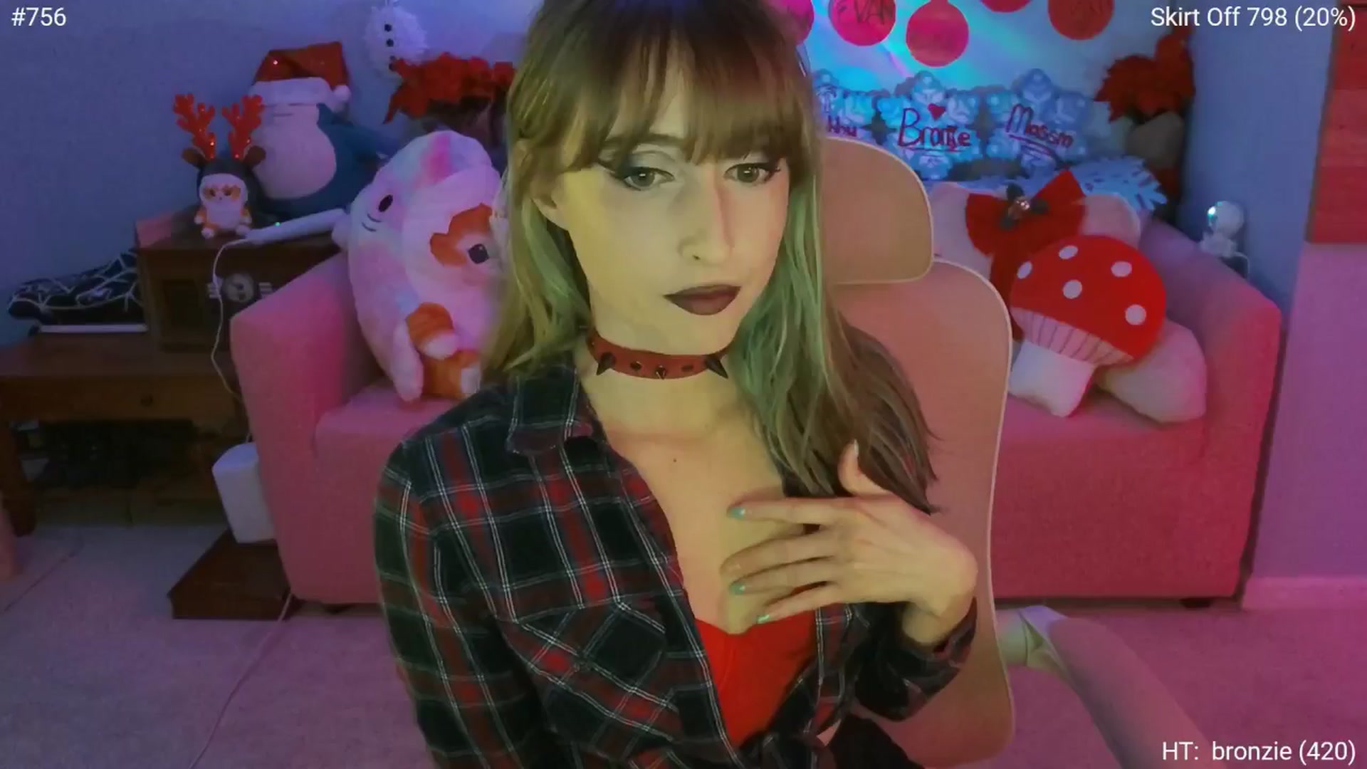 Gallery image thumbnail from Charliexjade's myfreecams stream on, 12/16/2024, 03:44 image 5 of 20