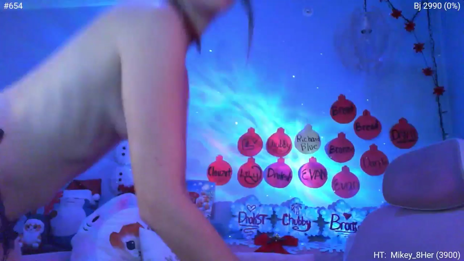 Gallery image thumbnail from Charliexjade's myfreecams stream on, 12/16/2024, 06:17 image 13 of 20